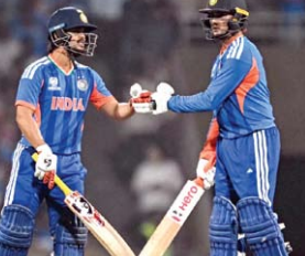 भारत ने पाकिस्तान काे 61 रनाें से हराया